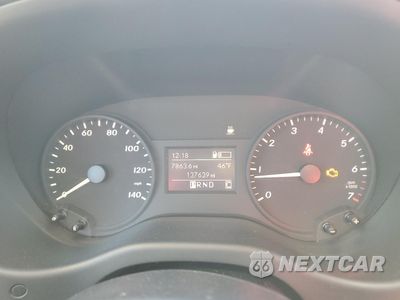 Zdjęcie 9 z 14 samochodu: 2017 MERCEDES-BENZ METRIS VIN:WD3PG2EA4H3274023 - miniatura