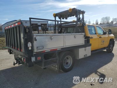 Czwarte zdjęcie samochodu z boku: 2013 CHEVROLET SILVERADO C3500 VIN:1GB4CZC86DF197746 - miniatura