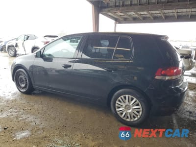 Drugie zdjęcie samochodu z przodu: 2010 VOLKSWAGEN GOLF VIN:WVWDB7AJ1AW388852 - miniatura