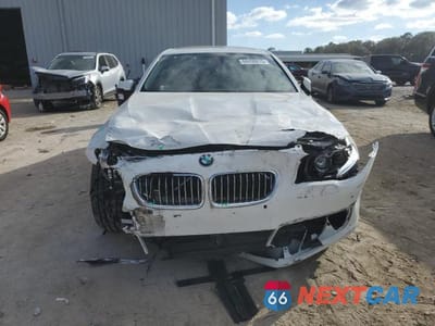 Piąte zdjęcie samochodu w środku: 2015 BMW 535 XI VIN:WBA5B3C55FD544419 - miniatura