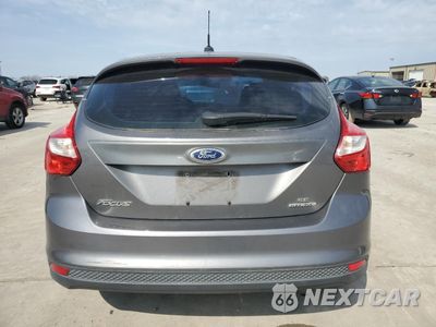 Zdjęcie 6 z 15 samochodu: 2019 FORD FOCUS SE VIN:1FAHP3K21CL397614 - miniatura