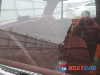 Zdjęcie 10 z 14 samochodu: 1988 OLDSMOBILE DELTA 88 ROYALE BROUGHAM VIN:1G3HY54C0JW377388 - miniatura