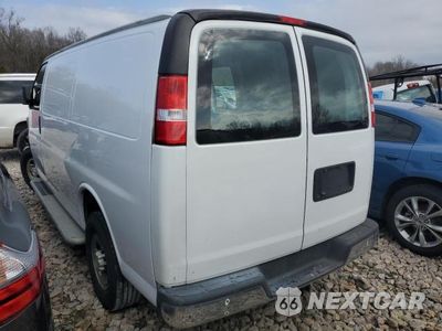 Drugie zdjęcie samochodu z przodu: 2021 CHEVROLET EXPRESS G2500 VIN:1GCWGAF71M1266921 - miniatura