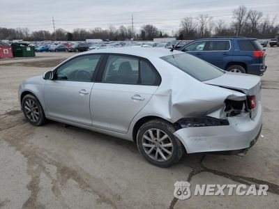 Drugie zdjęcie samochodu z przodu: 2010 VOLKSWAGEN JETTA LIMITED VIN:3VWAX7AJ3AM161762 - miniatura