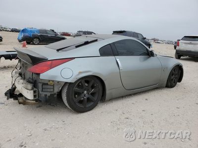 Trzecie zdjęcie samochodu z tyłu: 2005 NISSAN 350Z COUPE VIN:JN1AZ34D25M606024 - miniatura