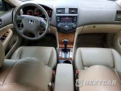 Zdjęcie 8 z 12 samochodu: 2003 HONDA ACCORD EX VIN:JHMCM566X3C021451 - miniatura