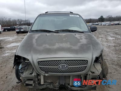 Piąte zdjęcie samochodu w środku: 2005 KIA SEDONA EX VIN:KNDUP132256734210 - miniatura