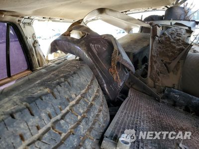 Zdjęcie 10 z 13 samochodu: 2000 TOYOTA 4RUNNER SR5 VIN:JT3HN86R8Y0320353 - miniatura