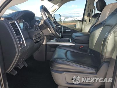 Zdjęcie 7 z 14 samochodu: 2016 RAM 2500 LARAMIE VIN:3C6UR5FJ6GG294909 - miniatura