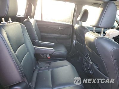 Zdjęcie 13 z 16 samochodu: 2018 HONDA PILOT ELITE VIN:5FNYF6H08JB067425 - miniatura