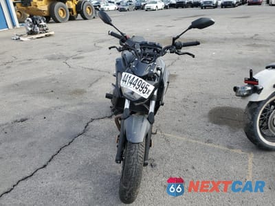Drugie zdjęcie samochodu z przodu: 2019 YAMAHA MT07 C VIN:JYARM27Y1KA001301 - miniatura
