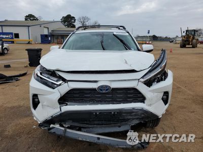 Piąte zdjęcie samochodu w środku: 2024 TOYOTA RAV4 XLE PREMIUM VIN:2T3B6RFV2RW077072 - miniatura