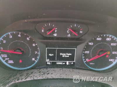 Zdjęcie 9 z 15 samochodu: 2018 CHEVROLET EQUINOX LT VIN:2GNAXSEV0J6173176 - miniatura
