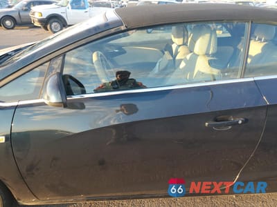 Zdjęcie 7 z 12 samochodu: 2018 BUICK CASCADA SPORT TOURING VIN:W04WJ3N57JG065346 - miniatura