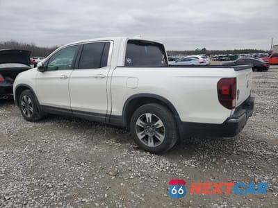 Drugie zdjęcie samochodu z przodu: 2017 HONDA RIDGELINE RTL VIN:5FPYK2F5XHB006081 - miniatura
