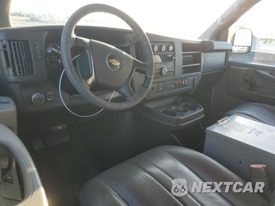 Zdjęcie 8 z 12 samochodu: 2014 CHEVROLET EXPRESS G2500 VIN:1GCWGFCA0E1914134 - miniatura