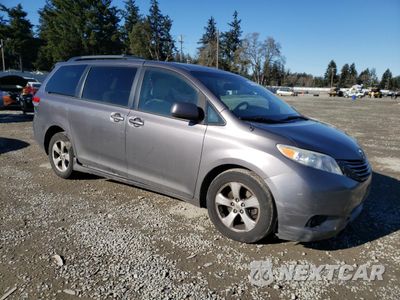 Czwarte zdjęcie samochodu z boku: 2014 TOYOTA SIENNA LE VIN:5TDKK3DCXES485194 - miniatura