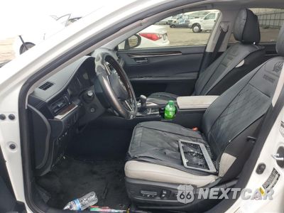 Zdjęcie 7 z 13 samochodu: 2018 LEXUS ES 300H VIN:JTHBW1GG1J2178603 - miniatura