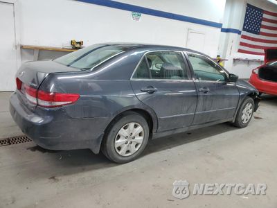 Trzecie zdjęcie samochodu z tyłu: 2003 HONDA ACCORD LX VIN:1HGCM56393A144224 - miniatura