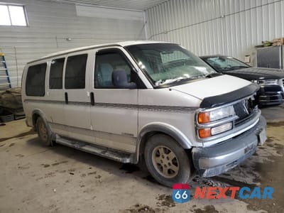 Czwarte zdjęcie samochodu z boku: 1999 CHEVROLET EXPRESS G1500 VIN:1GBFG15R1X1114374 - miniatura