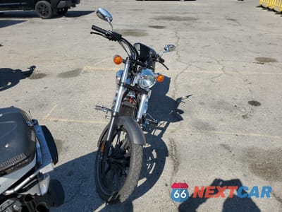 Drugie zdjęcie samochodu z przodu: 2016 HONDA VT1300 CX VIN:JH2SC6141GK100067 - miniatura