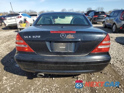Zdjęcie 6 z 12 samochodu: 2001 MERCEDES-BENZ SLK 320 VIN:WDBKK65F81F229400 - miniatura