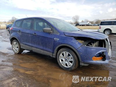 Czwarte zdjęcie samochodu z boku: 2013 FORD ESCAPE S VIN:1FMCU0F71DUC33000 - miniatura