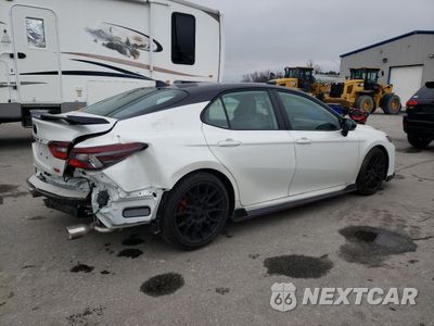 Trzecie zdjęcie samochodu z tyłu: 2024 TOYOTA CAMRY TRD VIN:4T1KZ1AK2RU102504 - miniatura
