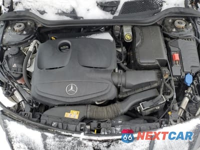 Zdjęcie 11 z 12 samochodu: 2018 MERCEDES-BENZ CLA 250 4MATIC VIN:WDDSJ4GB4JN592629 - miniatura