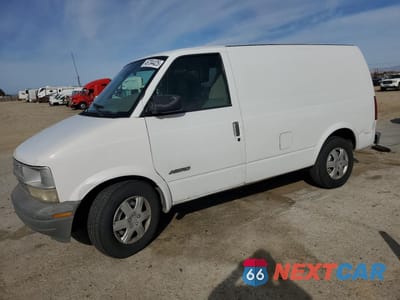 2000 CHEVROLET ASTRO 1GCDM19W0YB180843 - główne zdjęcie licytacji z USA - miniatura