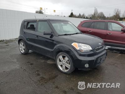 Czwarte zdjęcie samochodu z boku: 2011 KIA SOUL + VIN:KNDJT2A21B7236688 - miniatura