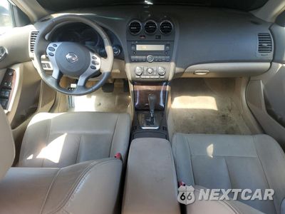 Zdjęcie 8 z 14 samochodu: 2010 NISSAN ALTIMA BASE VIN:1N4AL2AP8AC144730 - miniatura