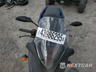 Piąte zdjęcie samochodu w środku: 2021 YAMAHA CZD300 A VIN:MH3SH10YXMK003058 - miniatura
