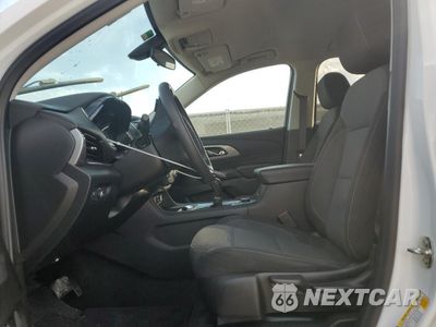Zdjęcie 7 z 14 samochodu: 2020 CHEVROLET TRAVERSE LS VIN:1GNERFKW3LJ115214 - miniatura