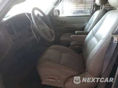 Zdjęcie 7 z 12 samochodu: 2002 TOYOTA TUNDRA ACCESS CAB LIMITED VIN:5TBBT481X2S260158 - miniatura