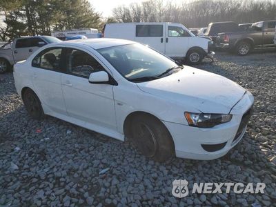 Czwarte zdjęcie samochodu z boku: 2014 MITSUBISHI LANCER SE VIN:JA32V2FW9EU005732 - miniatura