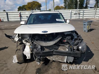 Piąte zdjęcie samochodu w środku: 2020 KIA SOUL LX VIN:KNDJ23AU7L7707898 - miniatura