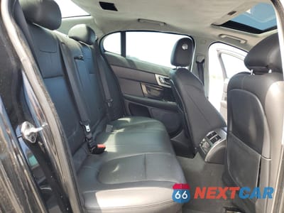 Zdjęcie 10 z 12 samochodu: 2012 JAGUAR XF PORTFOLIO VIN:SAJWA0HB6CLS34306 - miniatura