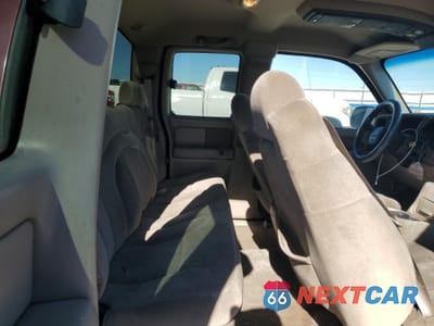 Zdjęcie 12 z 15 samochodu: 2001 GMC NEW SIERRA K1500 VIN:2GTEK19T211241213 - miniatura