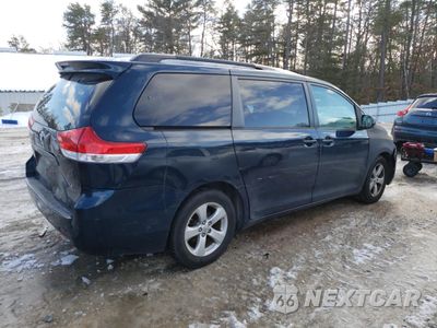 Trzecie zdjęcie samochodu z tyłu: 2011 TOYOTA SIENNA LE VIN:5TDKK3DC7BS072628 - miniatura