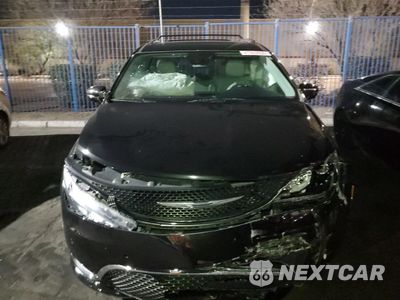 Piąte zdjęcie samochodu w środku: 2020 CHRYSLER PACIFICA LIMITED VIN:2C4RC1GG6LR151796 - miniatura