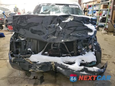 Piąte zdjęcie samochodu w środku: 2000 GMC NEW SIERRA C1500 VIN:1GTEC14T7YZ242573 - miniatura