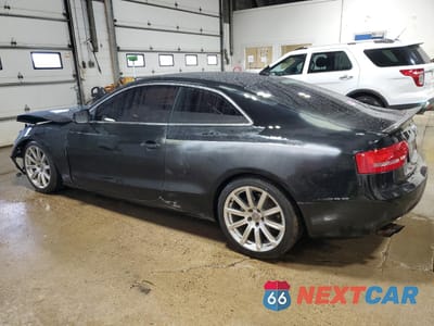 Drugie zdjęcie samochodu z przodu: 2011 AUDI A5 PREMIUM PLUS VIN:WAURFAFR3BA009304 - miniatura