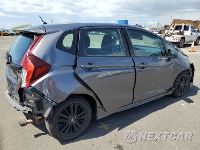 Trzecie zdjęcie samochodu z tyłu: 2018 HONDA FIT SPORT VIN:3HGGK5H71JM700441 - miniatura