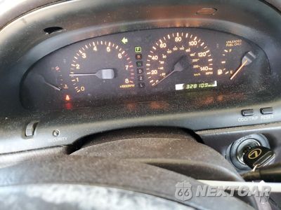 Zdjęcie 9 z 12 samochodu: 1994 LEXUS ES 300 VIN:JT8GK13T0R0057668 - miniatura