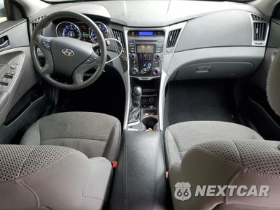 Zdjęcie 8 z 15 samochodu: 2012 HYUNDAI SONATA GLS VIN:5NPEB4AC1CH450442 - miniatura