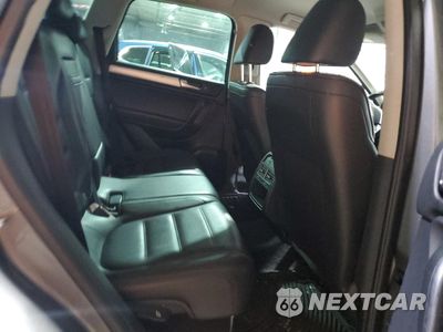 Zdjęcie 11 z 13 samochodu: 2014 VOLKSWAGEN TOUAREG V6 VIN:WVGEF9BP3ED012271 - miniatura