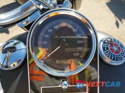 Zdjęcie 7 z 9 samochodu: 2012 HARLEY-DAVIDSON FLSTFB FATBOY LO VIN:1HD1JNV12CB011315 - miniatura