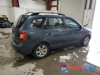 Trzecie zdjęcie samochodu z tyłu: 2009 KIA RONDO BASE VIN:KNAFG529097273472 - miniatura