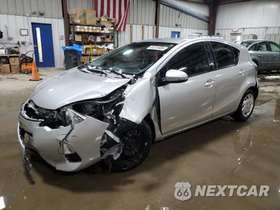 2014 TOYOTA PRIUS C JTDKDTB36E1567451 - główne zdjęcie licytacji z USA - miniatura